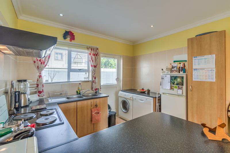 2 Bedroom Property for Sale in Somerset West Western Cape